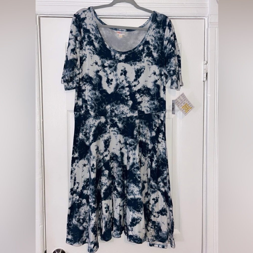 New Plus Size 3X LulaRoe Nicole Dress